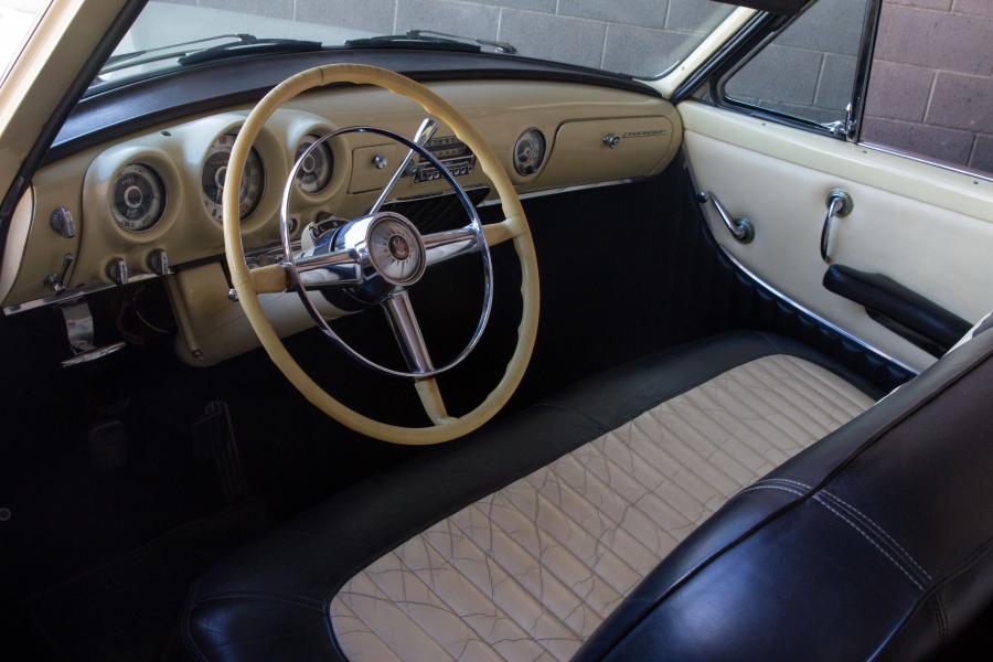 Торпедо DeSoto Firedome Convertible (S16) 1953 года  (фото 10 из 15)